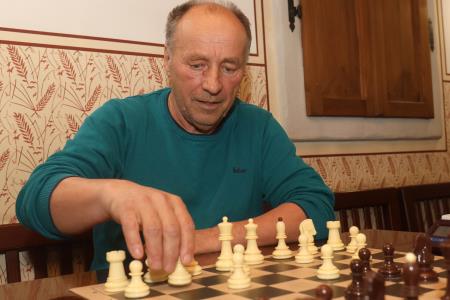 ŠAHOVSKI TURNIR NA RAKEKU 04 FOTO LJUBO VUKELIČ